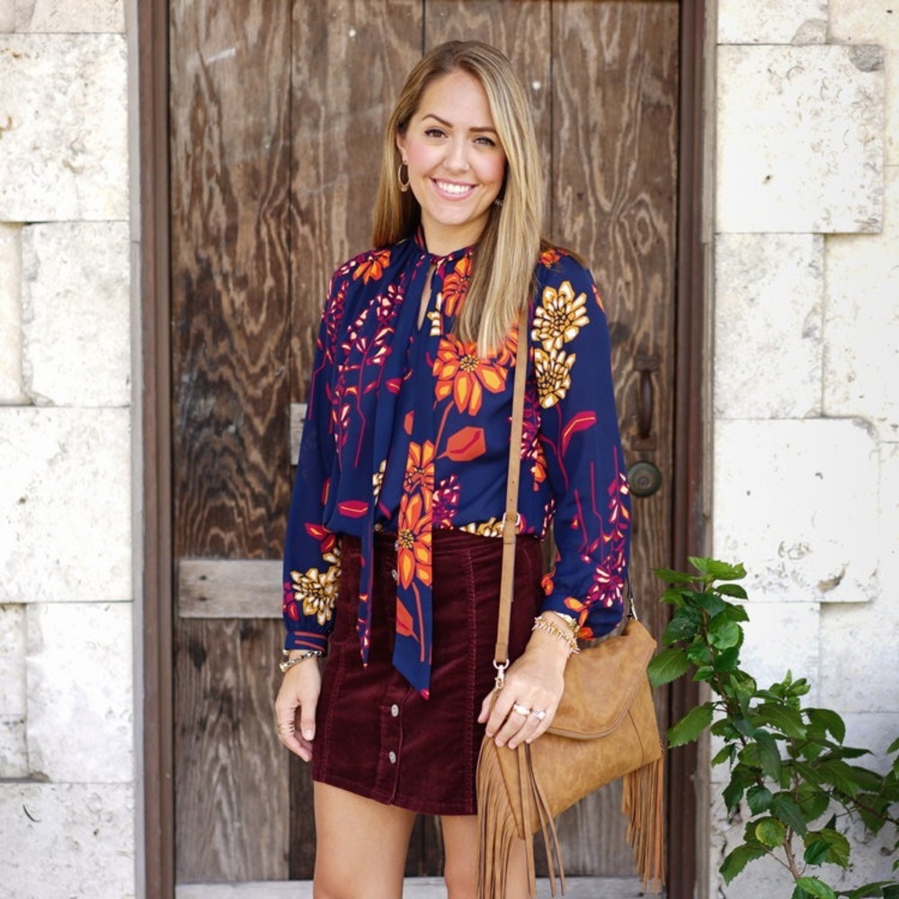 STYLUS Floral print neck tie blouse,‎ Size XLT